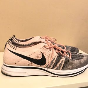 Nike flyknit trainer